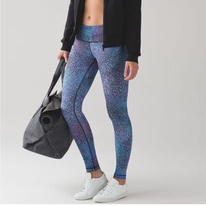 Wunder under luxtreme leggings